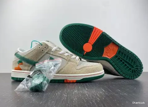FD0860-001 Dunk SB Low Jarritos Nike 0630
